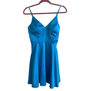B Darlin Low Cut Fit and Flare Cocktail Dress Light Blue Size 5/6
